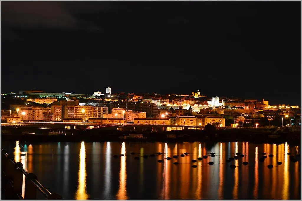 Bed & Breakfast Moon House B&B Cagliari Italia