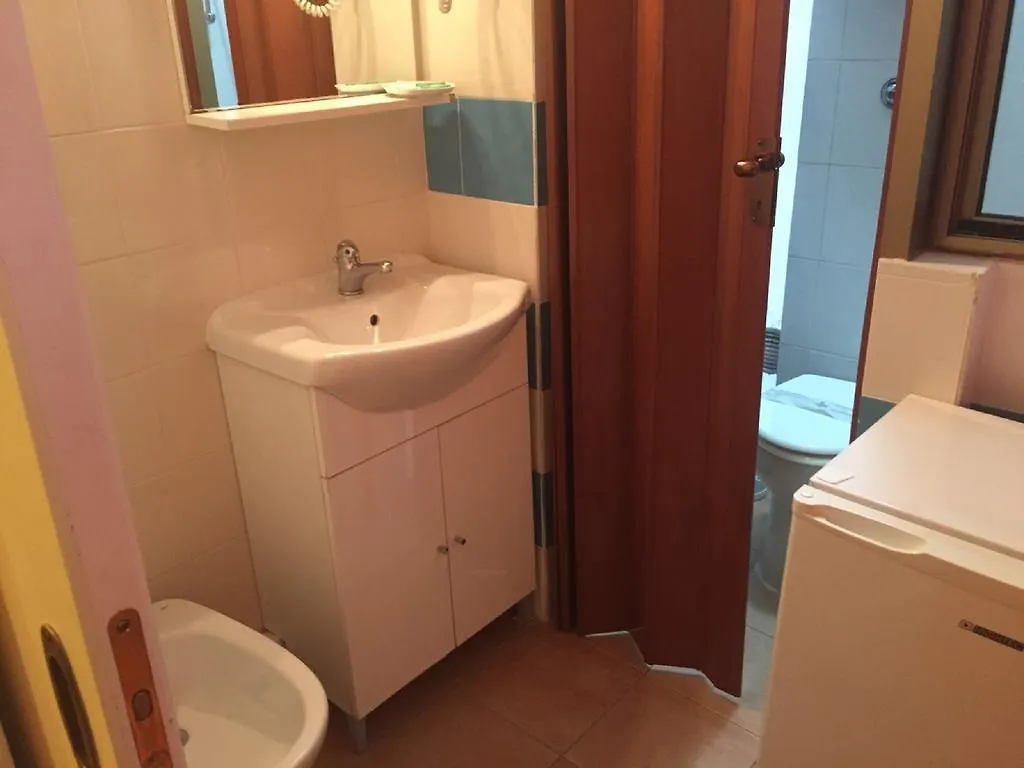 Moon House B&B Cagliari Bed & Breakfast